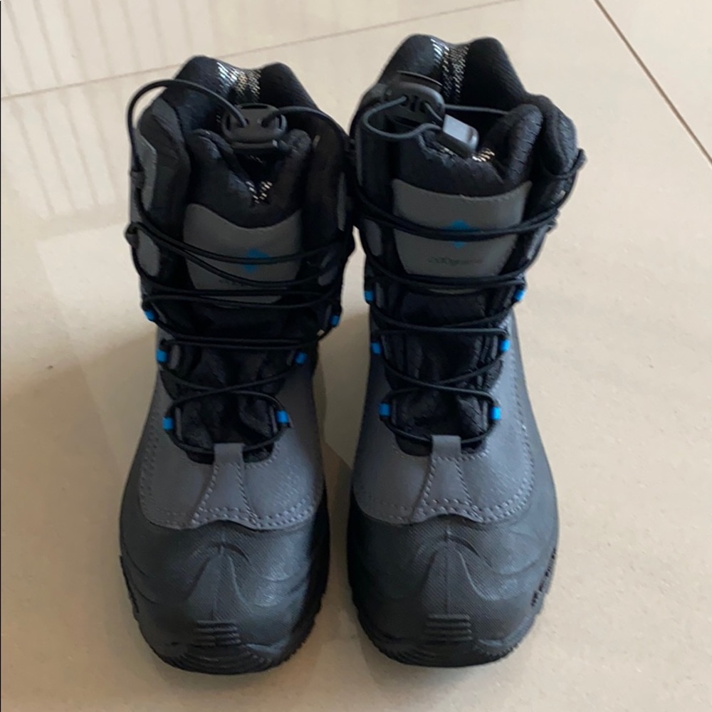 Kids Columbia Winter Boots